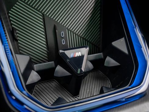 Certified 2025 BMW X3 xDrive30i w/ Premium Package image 21