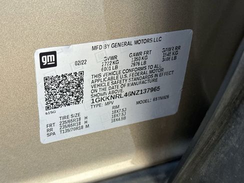 Used 2022 GMC Acadia SLE w/ Driver Convenience Package image 34