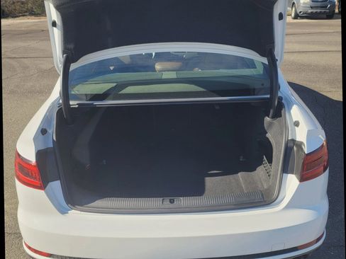 Used 2018 Audi A4 2.0T Ultra Premium w/ Convenience Package image 14