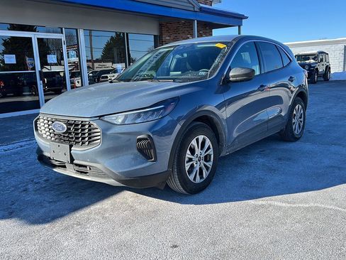 Used 2024 Ford Escape Active image 1
