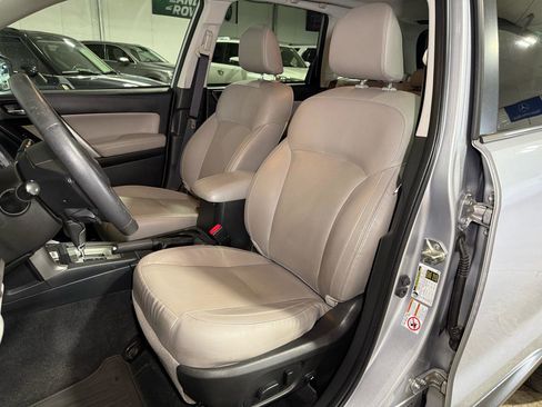 Used 2017 Subaru Forester 2.5i Limited image 11