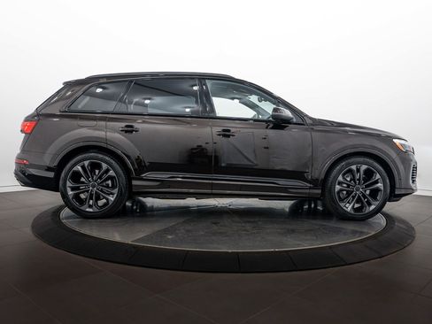Used 2026 Audi Q7 3.0T Premium Plus w/ Premium Plus Package AWD/4WD image 9
