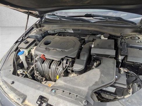 Used 2020 Kia Optima LX FWD image 22