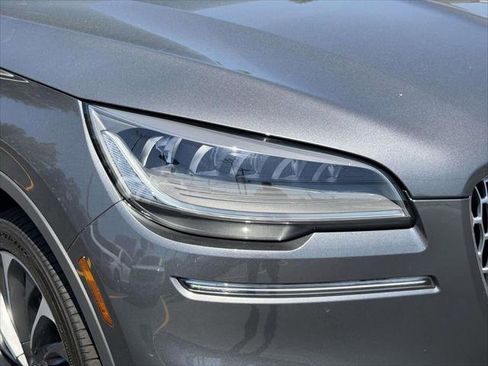 Used 2023 Lincoln Aviator Reserve w/ Equipment Group 201A AWD/4WD image 9