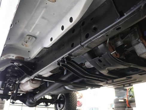 Used 2000 Dodge Ram 2500 Truck SLT image 25