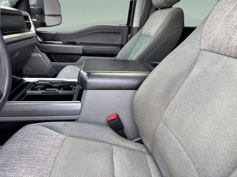 Used 2023 Ford F250 XLT w/ XLT Premium Package AWD/4WD image 19