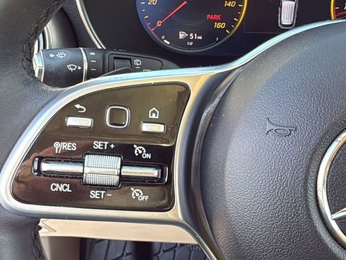 Used 2022 Mercedes-Benz GLC 300 4MATIC w/ Premium Package Lite image 30