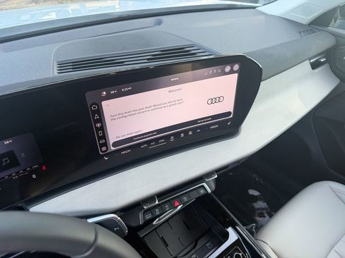 New 2026 Audi Q3 quattro 2.0T image 21