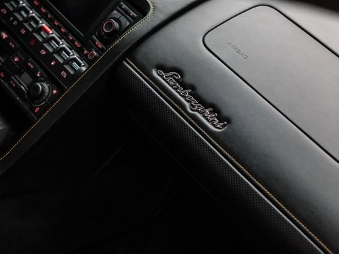 Used 2007 Lamborghini Gallardo image 8