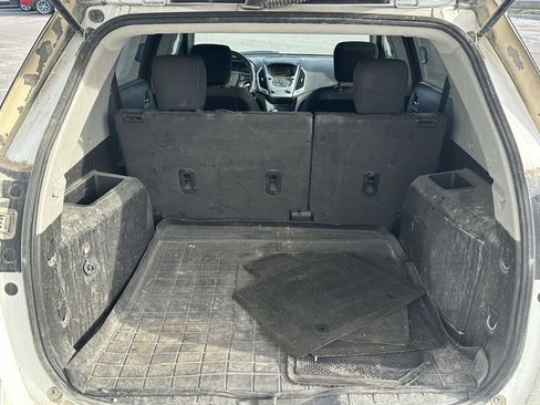 Used 2015 GMC Terrain SLE image 14