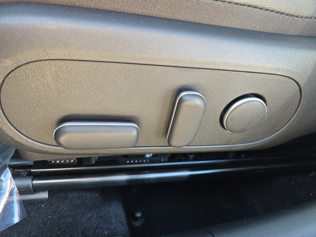 Certified 2024 Hyundai Kona N Line FWD image 7