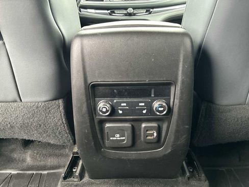 Used 2019 Buick Enclave Premium image 21