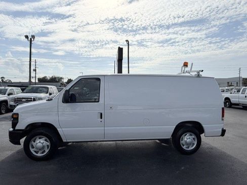 Used 2014 Ford E-150 and Econoline 150 RWD image 7