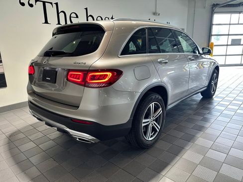 Used 2020 Mercedes-Benz GLC 300 4MATIC image 4