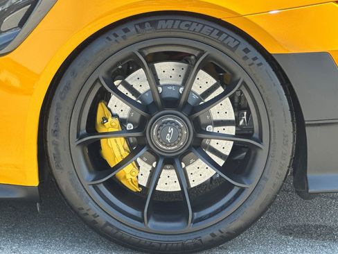 Certified 2018 Porsche 911 GT2 RS RWD image 42