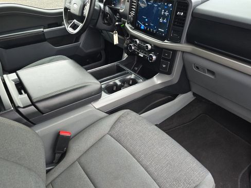 Used 2024 Ford F150 XLT w/ Mobile Office Package image 17