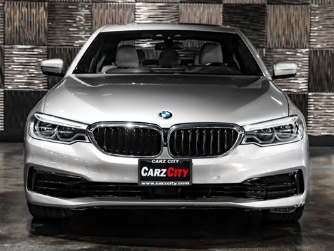 Used 2019 BMW 540i xDrive AWD/4WD image 6
