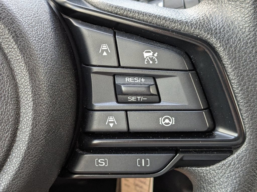 Used 2024 Subaru Crosstrek 2.0i AWD/4WD image 23