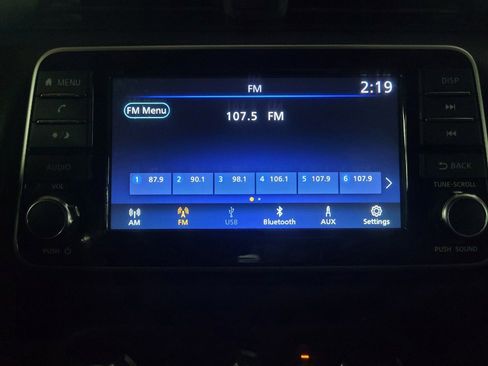 Used 2024 Nissan Versa S w/ Trunk Package image 25