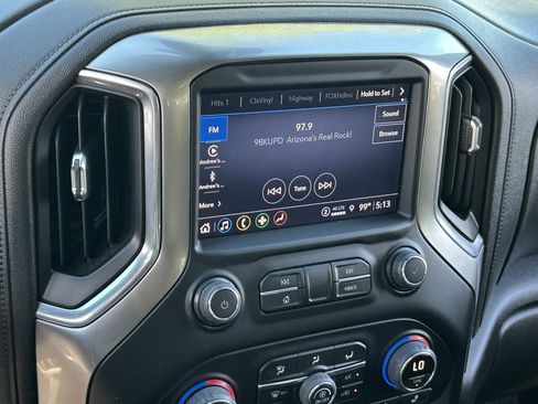 Used 2022 Chevrolet Silverado 1500 LT w/ Convenience Package II AWD/4WD image 21
