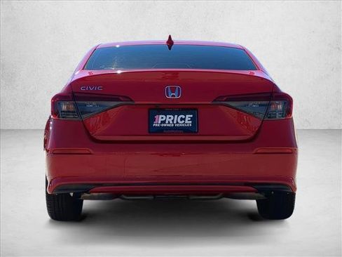 Used 2022 Honda Civic EX image 7