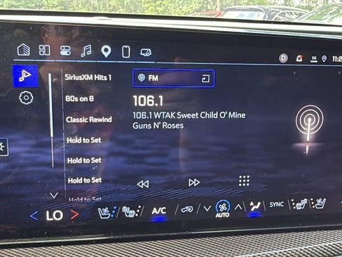 Used 2025 Chevrolet Traverse High Country FWD image 30