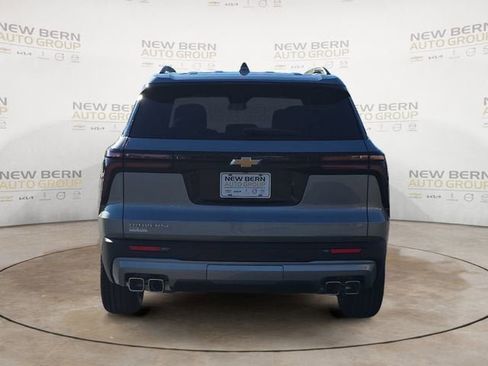 New 2026 Chevrolet Traverse LT image 4