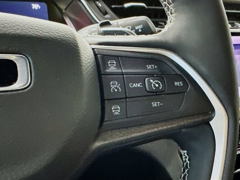 Used 2025 Jeep Grand Cherokee L Limited w/ Luxury Tech Group II RWD image 26