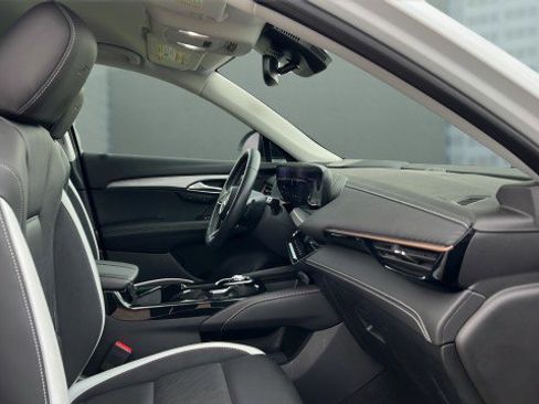 Used 2025 Buick Envision Sport Touring image 20