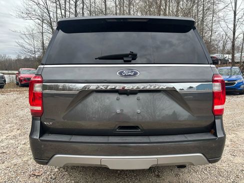 Used 2021 Ford Expedition XLT image 5