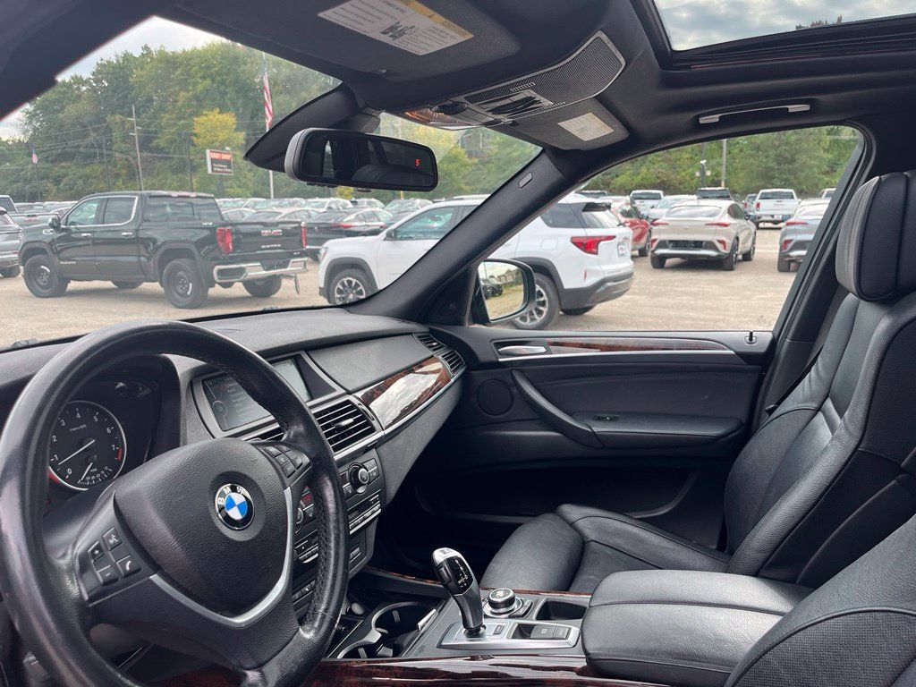 Used 2012 BMW X5 xDrive50i AWD/4WD image 17