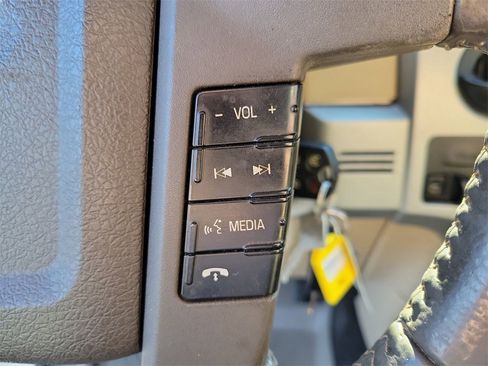 Used 2011 Ford F150 Lariat w/ Lariat Plus Pkg image 25