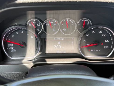 Used 2022 Chevrolet Silverado 1500 LT AWD/4WD image 17