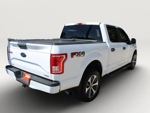 Used 2017 Ford F150 XL w/ Equipment Group 101A Mid AWD/4WD image 9