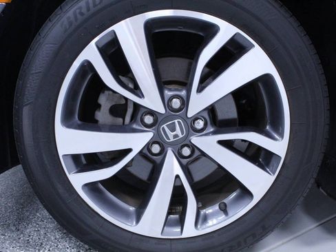 Used 2022 Honda Odyssey Touring image 10