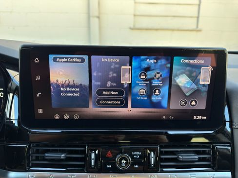 Used 2026 Nissan Pathfinder Platinum FWD image 26