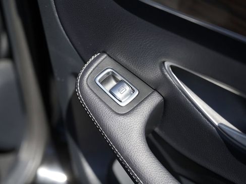 Used 2018 Mercedes-Benz GLC 300 4MATIC Coupe image 41