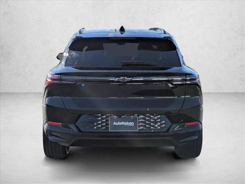 New 2026 Chevrolet Equinox EV RS image 8