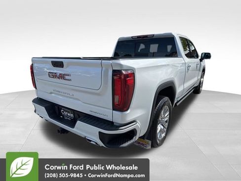 Used 2022 GMC Sierra 1500 Denali AWD/4WD image 5