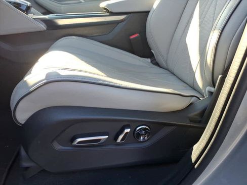 Certified 2025 Acura MDX SH-AWD w/ Advance Package image 24