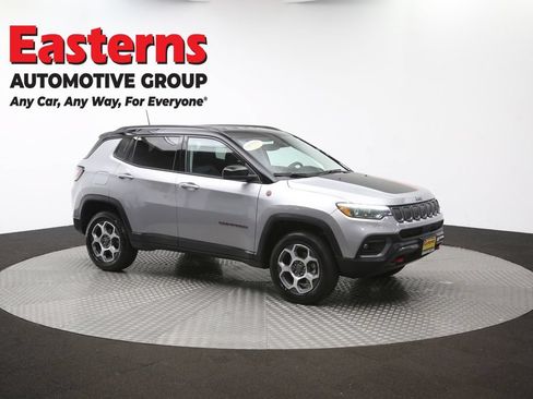 Used 2022 Jeep Compass Trailhawk w/ Trailhawk Elite Group AWD/4WD image 48