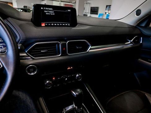 Used 2017 MAZDA CX-5 Grand Touring image 34