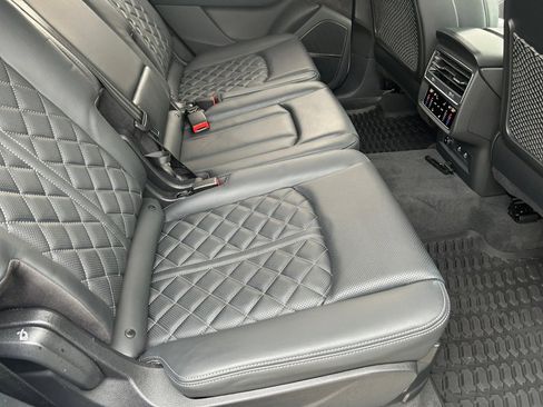 Certified 2022 Audi SQ7 Prestige AWD/4WD image 29