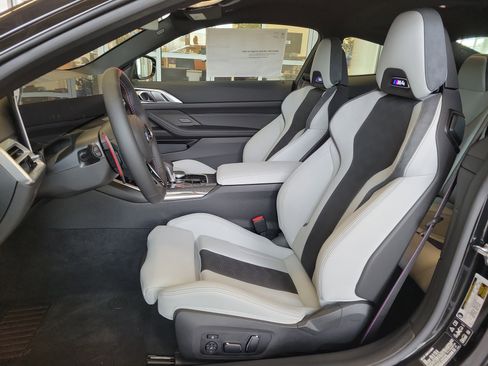 New 2026 BMW M4 xDrive Competition w/ Executive Package image 4