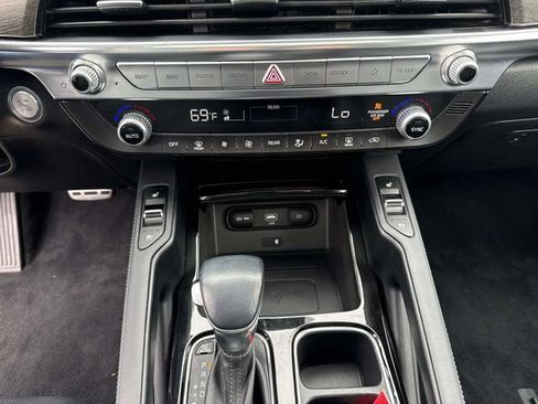 Used 2020 Kia Telluride SX w/ Towing Package image 30