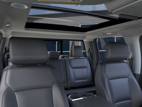 New 2026 Ford F250 Lariat w/ Black Appearance Package image 22