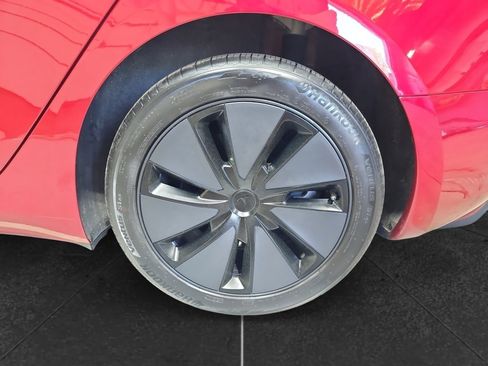 Used 2025 Tesla Model 3 Long Range AWD/4WD image 28