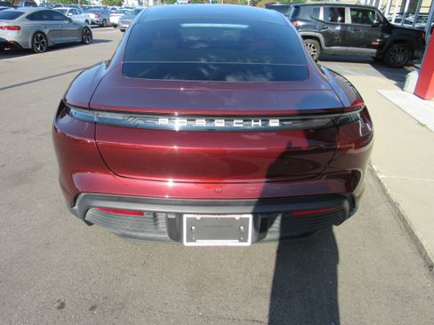 Used 2023 Porsche Taycan RWD image 6