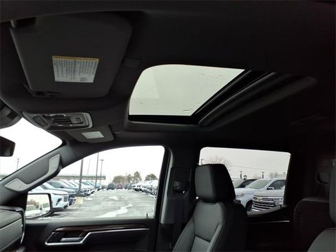 New 2026 Chevrolet Silverado 1500 RST image 7