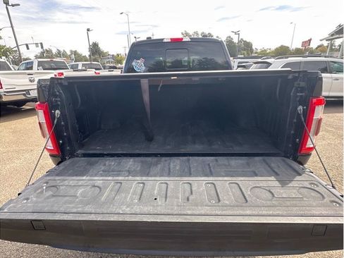 Used 2022 Ford F150 Lariat w/ Equipment Group 501A Mid AWD/4WD image 7